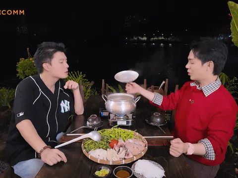 Tuấn Kiệt và Bi Max thích thú “đột nhập” nhà hàng của Ngọc Trinh, mê mẩn từ không gian đến món ăn