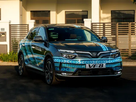 VinFast VF 8 Eco: SUV hạng D vượt tầm về trang bị, giá chỉ ngang phân khúc C