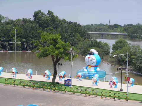 Theo chân Doraemon khám phá những điểm “ăn chơi” hot nhất mùa hè