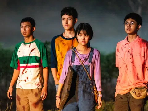 “Đồng Dao Ma Quái” hé lộ cuộc sinh tồn nghẹt thở giữa 4 đứa trẻ khi đối diện 5 linh hồn quỷ dữ