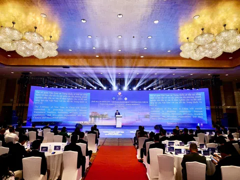 Nam A Bank kết nối, thúc đẩy, phát triển kinh tế trục Đông - Tây