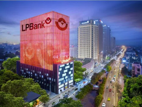 Đa dạng hóa nguồn thu, LPBank đạt gần 6.000 tỷ đồng lợi nhuận sau 6 tháng đầu năm 2026