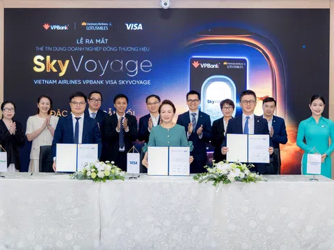 Vietnam Airlines VPBank Visa SkyVoyage:  Thẻ tín dụng doanh nghiệp đầu tiên kết hợp quản trị dòng tiền và đặc quyền hàng không