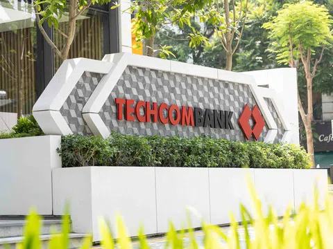 Ngoài dẫn đầu về thu nhập phí, lợi nhuận quý 2 của Techcombank tăng trưởng nhờ đâu?