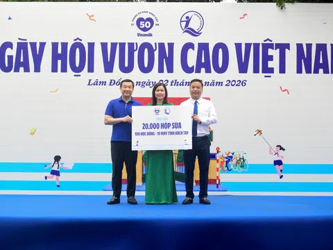 Từ ly sữa đến cơ hội phát triển: Hành trình vun đắp tương lai trẻ em Việt của Vinamilk