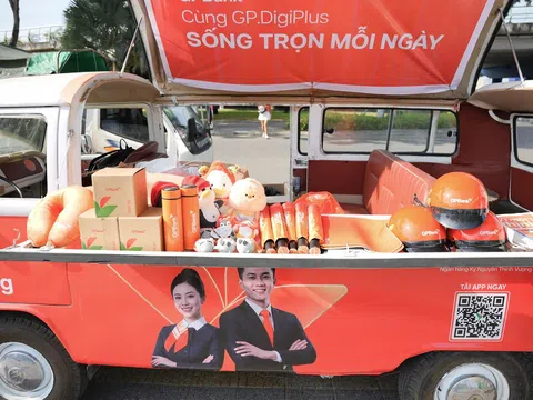 Khi ngân hàng chủ động xuống phố, tài chính số đến gần hơn với người dân