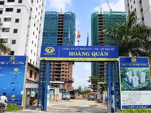 Địa ốc Hoàng Quân bị ngân hàng "siết nợ" 26 thửa đất tại Tp.HCM