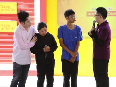 Tùng Dương cảm phục người mẹ gác cuộc sống riêng chăm con mắc ung thư máu