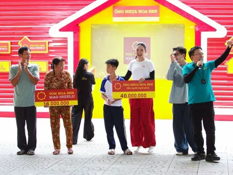 Cha mẹ mất cùng một ngày, cậu bé mồ côi khi mới 1 tuổi nương tựa ông bà ngoại khiến Đại Nghĩa khóc nức nở