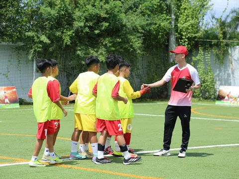 “Cầu thủ nhí 2026”: Hải Nam và Nghiêm Xuân Tú chuẩn bị cho trận tranh hạng nhất, Top 32 đứng trước vòng loại quan trọng