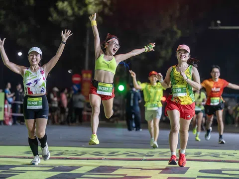 Những “bóng hồng” chiếm spotlight tại VPBank Hanoi International Marathon 2026