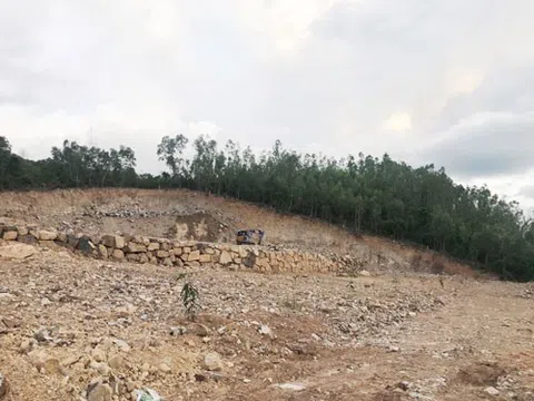Nha Trang tái diễn nạn khoét núi, phân lô