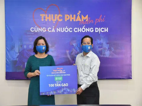Van Phuc Group ủng hộ 100 tấn gạo, 2.000 quần áo bảo hộ chống dịch Covid-19