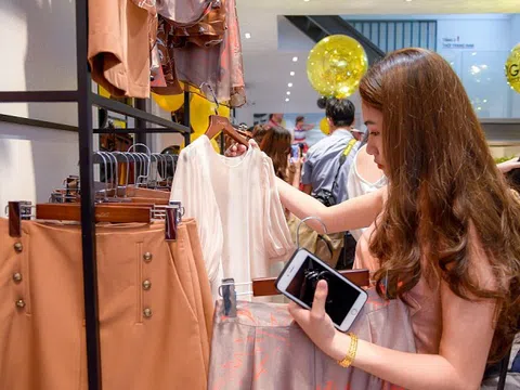 Lo ngại thời trang ngoại “đổ bộ”: Doanh nghiệp Việt tìm hướng ứng phó
