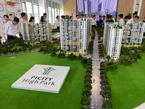 Dự án Picity High Park: Rao bán khi chưa có giấy phép xây dựng, khách hàng có nguy cơ mất tiền