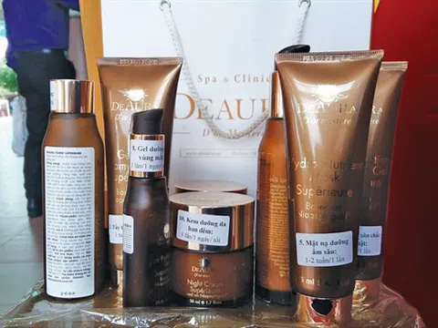 DeAura ‘tấn công’ chợ, tiểu thương ôm cục nợ