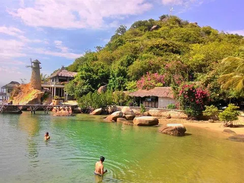 Khánh Hòa cho phép làm trái luật?