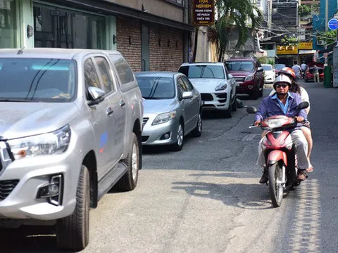 Nhà mua xong nhưng ôtô 'đứng đường, không chốn dung thân'