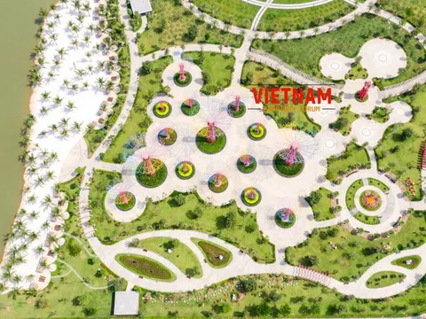 Toàn cảnh ‘siêu dự án’ Vinhomes Grand Park 271 hecta tại quận 9 sau gần 1 năm thi công