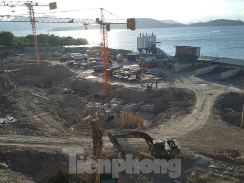 Cận cảnh nhà hàng xây ‘chui’ cả nghìn m2 trên đảo Hòn Tằm