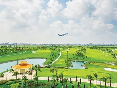 Dự án sân golf Tân Sơn Nhất nằm trong bao nhiêu hợp đồng vay ngân hàng?