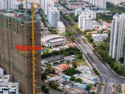 [Review] Dự án EverGreen của Công ty Tài Nguyên tại vị trí “vàng” đường Nguyễn Lương Bằng, Quận 7 đang được thi công ra sao?