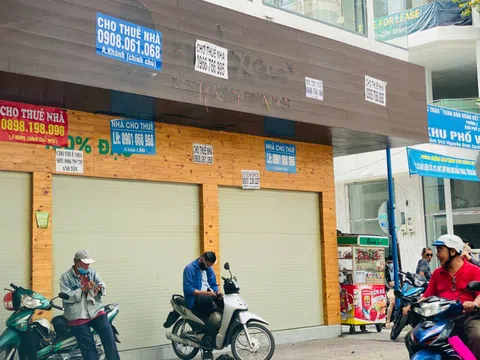 Giải mã vì sao đồng loạt mặt bằng "đất vàng" Hà Nội bỗng dưng "mất giá"
