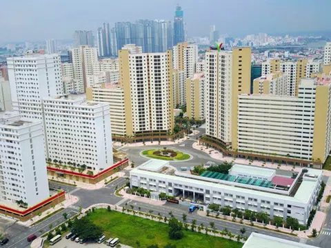 "Phố Đông" - Cánh cửa cải cách mới: Vốn mồi cho phố Đông