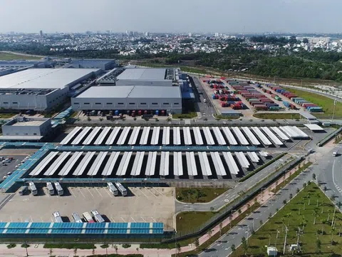 Giá thuê bất động sản công nghiệp leo thang, cảnh báo khủng hoảng thừa