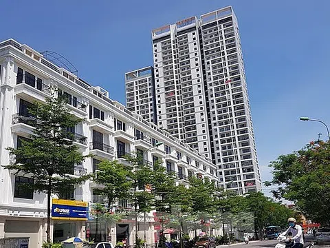 Mua gom nhà đất giữa dịch COVID-19: Nhà đầu tư cần thận trọng