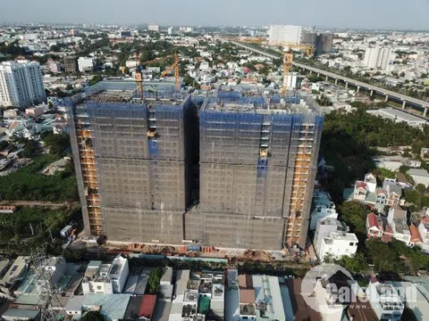 Nhà đất ào ào “cắt lỗ”, tin được không?