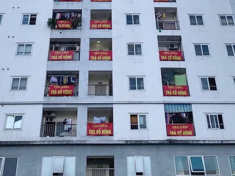 Vẫn “dài cổ” chờ sổ hồng chung cư