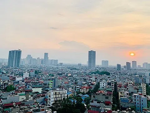 "Dở khóc dở cười" cảnh bán nhà thời dịch: Siêu khó vì tâm lý... chờ!