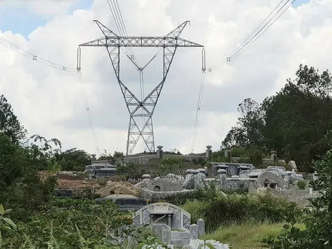 Thừa Thiên – Huế: “Biến” hành lang an toàn lưới điện 500kV thành nghĩa trang