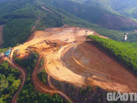 Hòa Bình: Dự án 500 tỷ ngang nhiên san đồi dù chưa có giấy phép xây dựng