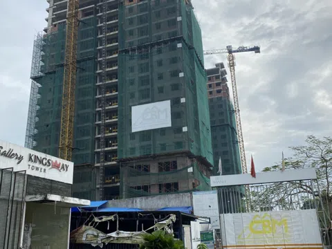 "Chủ đầu tư dự án Kingsway Tower đang khủng hoảng tài chính, không có chi phí trả lương nhân viên"