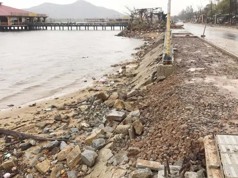Vụ công trình hơn 170 tỷ đồng “nát” sau mưa bão ở Thừa Thiên Huế: Khắc phục như thế nào?