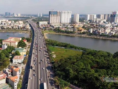 Nửa triệu m2 đất bãi xe "đắp chiếu", quận đông dân nhất Hà Nội gửi bãi chui
