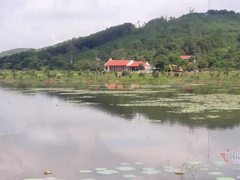 Tháo dỡ trang trại trái phép bên lòng hồ thủy lợi ở Thanh Hóa