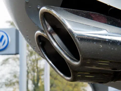 Vi phạm lượng khí thải CO2 vượt chuẩn, Volkswagen đối mặt nguy cơ bị phạt 100 triệu euro