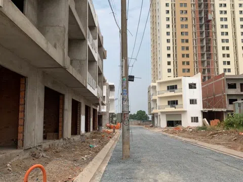 Dự án Vĩnh Lộc Dgold: Nhà thầu không đủ năng lực, người mua nhà ở xã hội lãnh đủ
