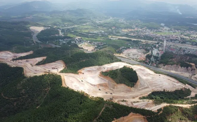 Quảng Ninh: Doanh nghiệp “đè luật” để thi công dự án?