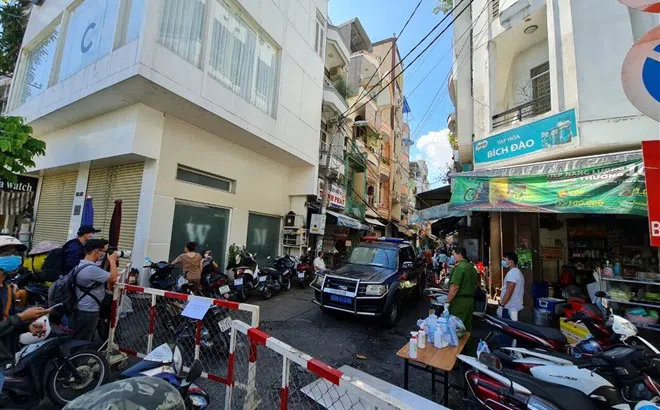 TP.HCM phong toả con hẻm ở quận 3 liên quan ca nghi dương tính SARS-CoV-2