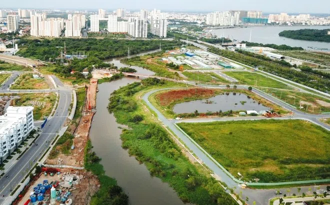 Cục Quản lý đấu thầu thất hứa, doanh nghiệp bất động sản như “ngồi trên đống lửa”