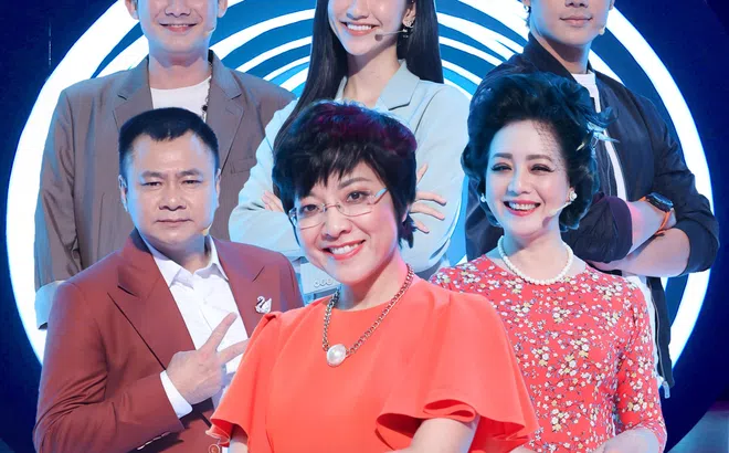 “Hoàng Thái Hậu” quyền uy bậc nhất màn ảnh Việt bất ngờ ngâm thơ tại Ký Ức Vui Vẻ