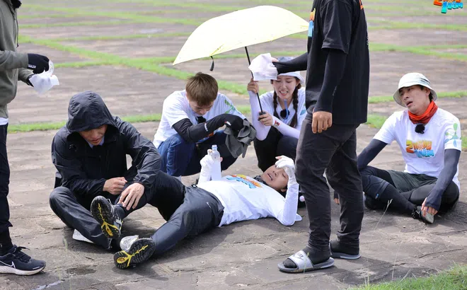“Cùi bắp” Ngô Kiến Huy nay đã hết “cùi”, bộc lộ “Kungfu né thần sầu”