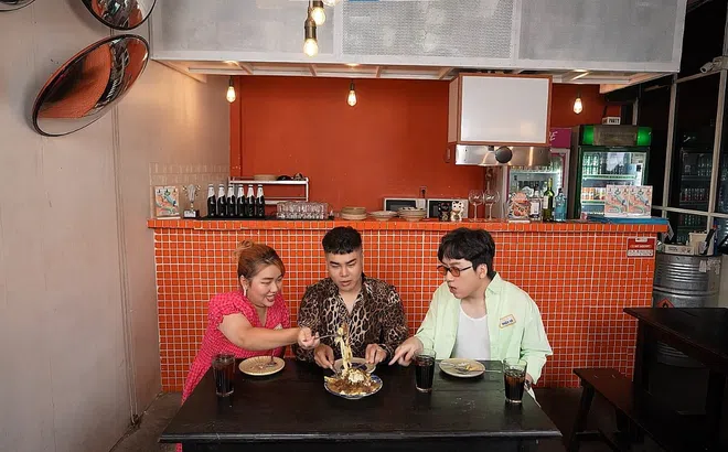 Nguyễn Đình Vũ hứa sáng tác bài hát “Sao hay hằn hộc quá” tặng Phát La