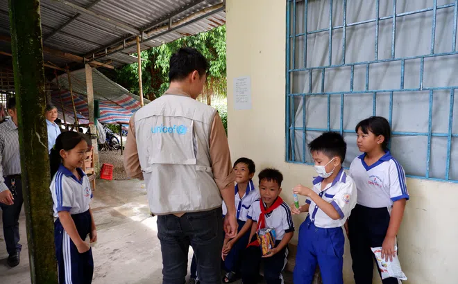 Masterise Group & Unicef Việt Nam đưa sáng kiến nhà vệ sinh không phát thải đầu tiên tới Sóc Trăng
