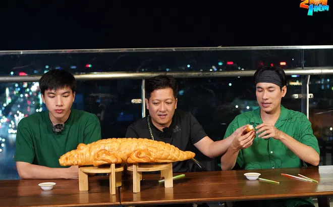 Dàn cast 2 Ngày 1 Đêm trở về tuổi trơ với món bánh mì chấm sữa