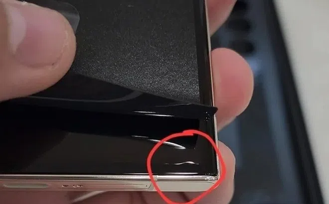 Samsung phủ nhận lỗi màn hình trên S23 Ultra